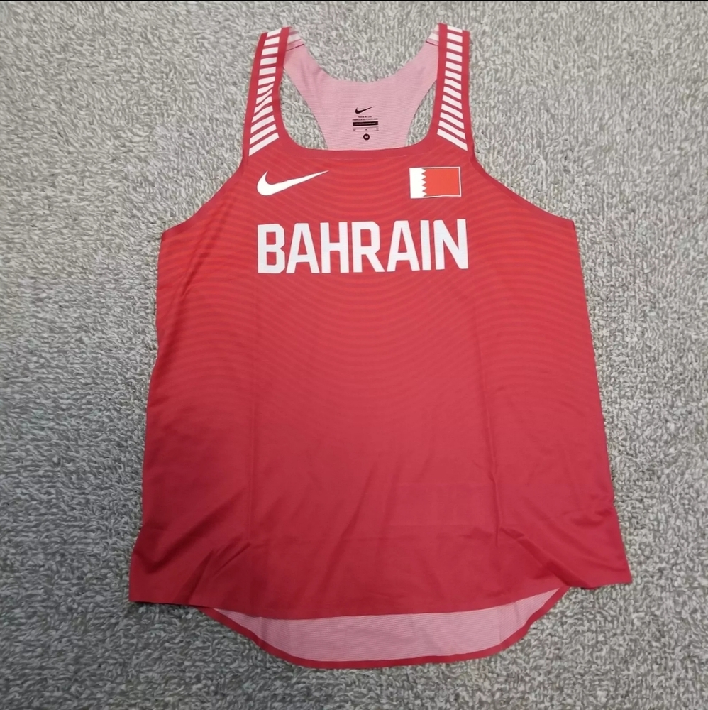 Nike Size Medium Women Pro Elite Bahrain Official Track Field Singlet 911655-XXX